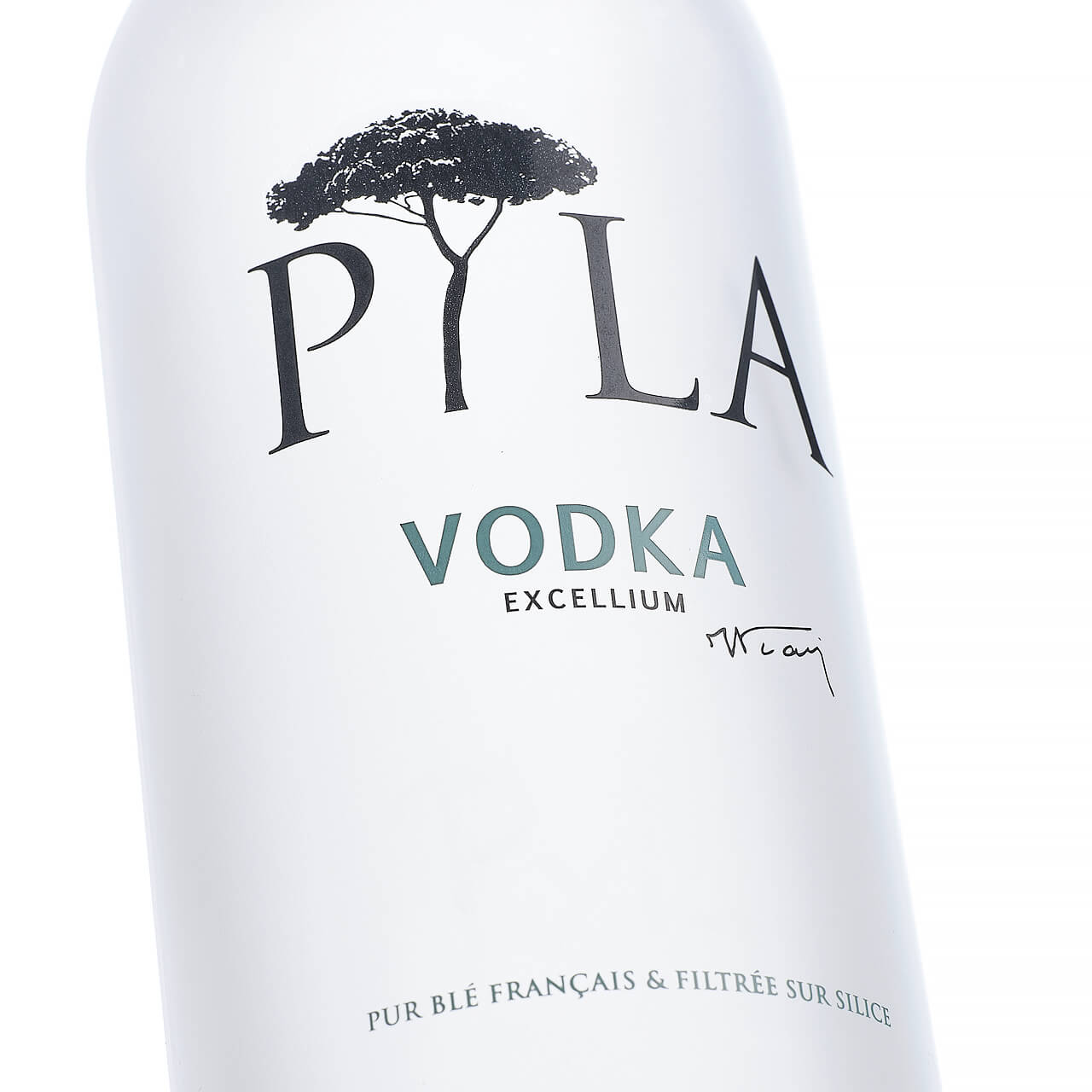 VODKA PYLA Lasuite Atelier